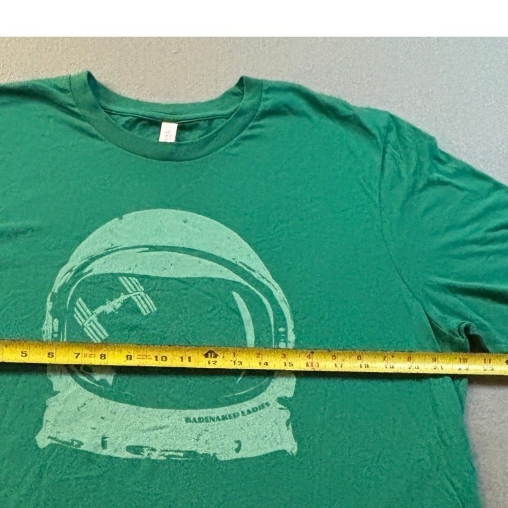Barenaked Ladies Astronaut Helmet Graphic T-Shirt Mens XL Green Band Tee NWOT
